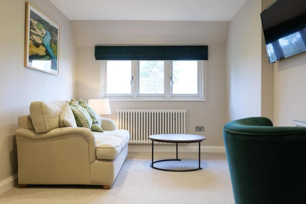 The Olive Apartment - Greentrees Estate Haywards Heath 0*,  United Kingdom